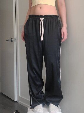 Victoria's Secret Soft Touch Silk Training Pants